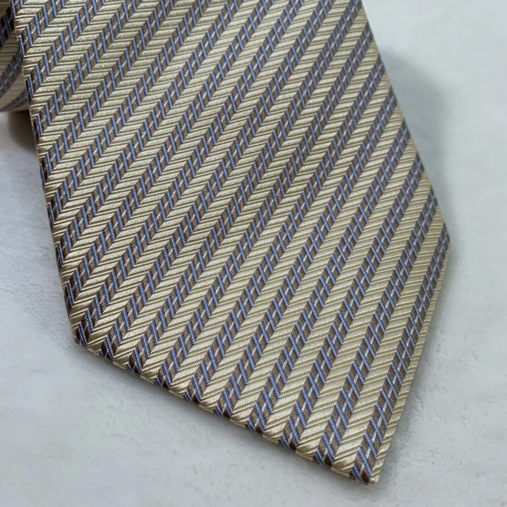 Geoffrey Beene GB Mens Tie long 100% silk hand made Cream Blue Diagonal Striped‎